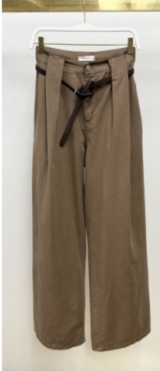 Wide Leg Pleated Trousers