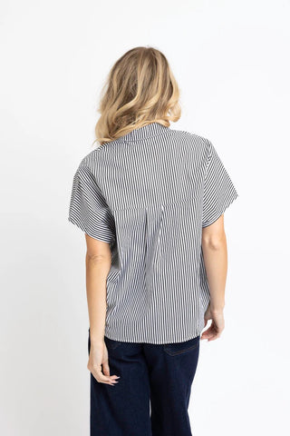 Striped Sig Vneck Top-Black