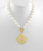 Pearl & Shell Pendant Necklace